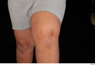 Vano knee nude 0005.jpg